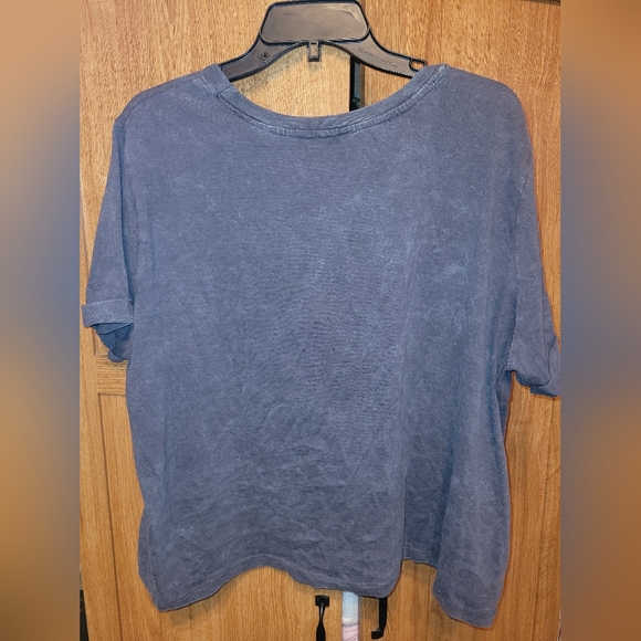 2xl attitude not included Honolulu Hawaii crop tee NWOT - Picture 5 of 6